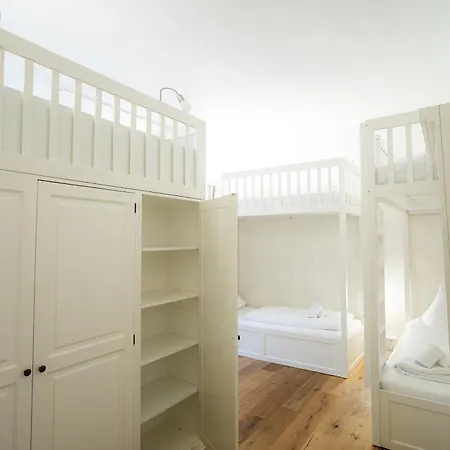 Heimatgleis 酒店 *